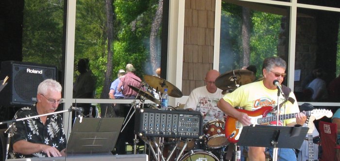 Phil on Keys, Yesterday Band
